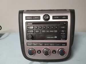 2007 Nissan Murano Radio AM/FM CD Player & A/C Control Panel OEM 28185