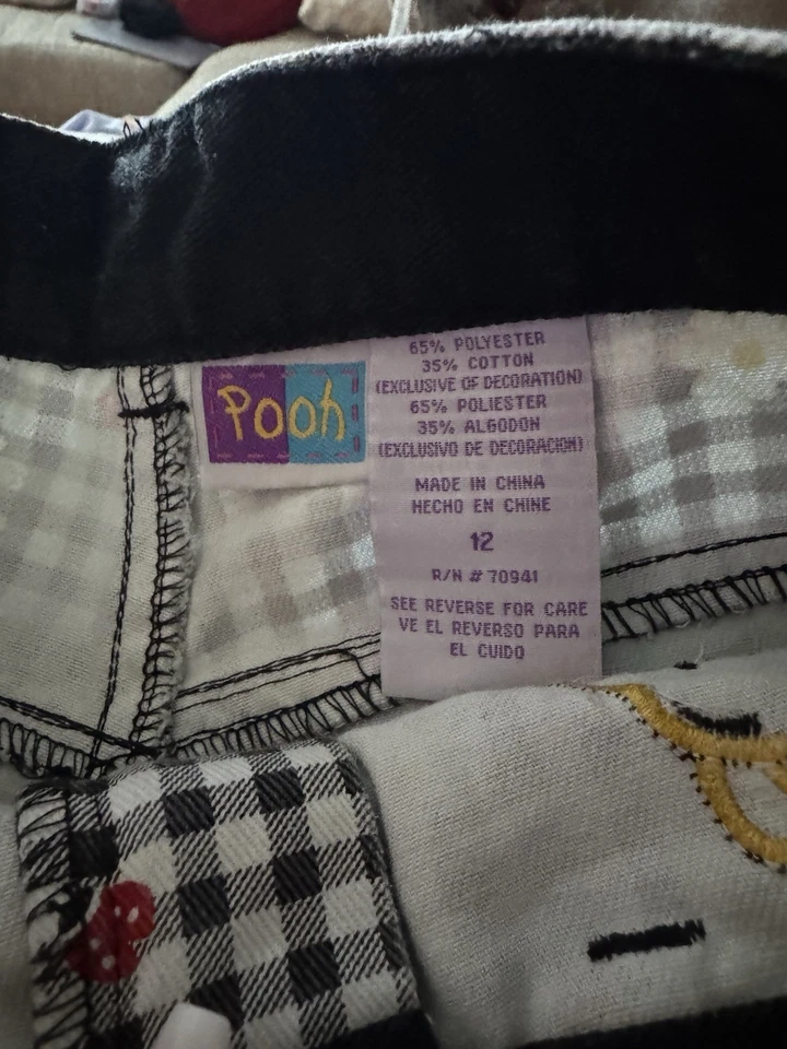 Vintage Youth Winnie The Pooh Shorts Size 12 Black And White  Embroidered - Image 4 of 4