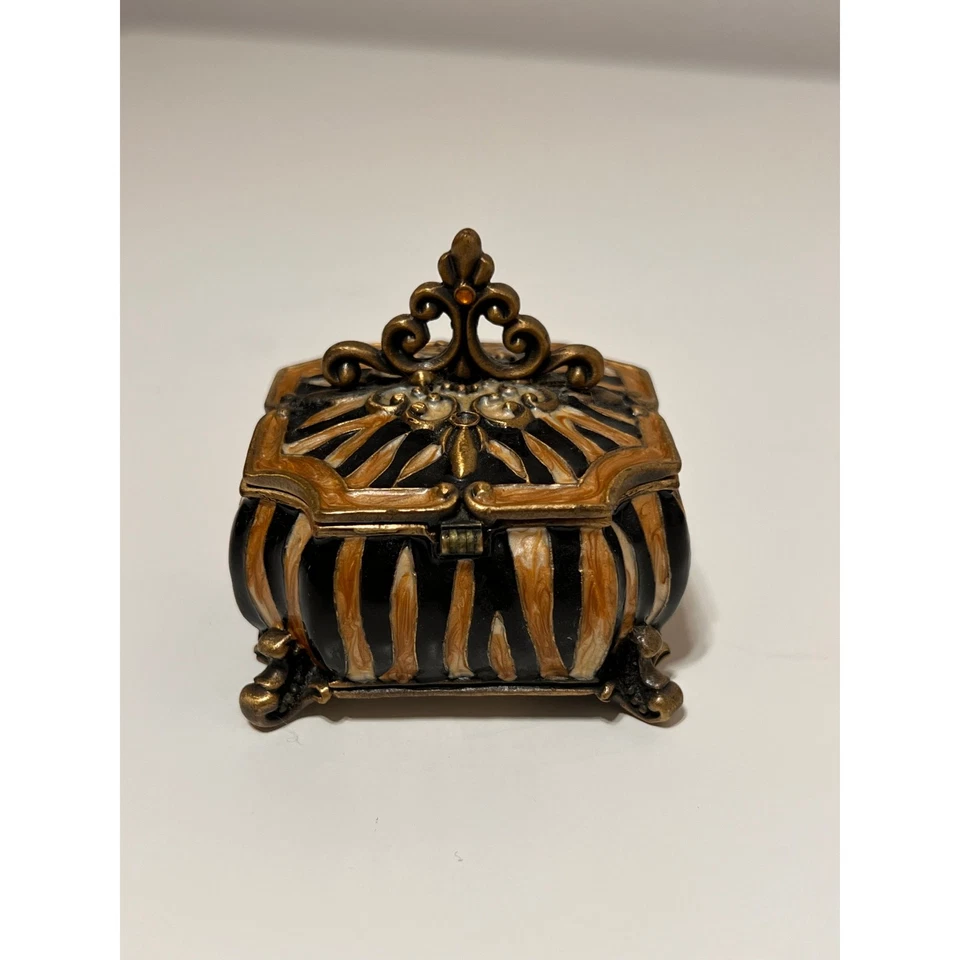 Miniature Nordstrom Hinged Keepsake Box - Image 4 of 4