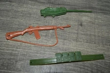 Vintage Uncertain Gijoe 12 inch Weapons ( Belt, Rifle & Gun ) Very Cool & Nice !