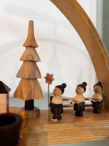 Schwibbogen-Pyramide Seiffener Christmette mit Turmbläsern. KULTURERBE - Bild 3 von 12