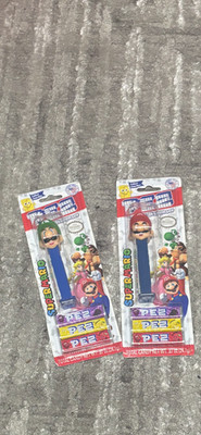 Nintendo Super Mario PEZ Dispenser with Candy   Official Licensed   Sealed