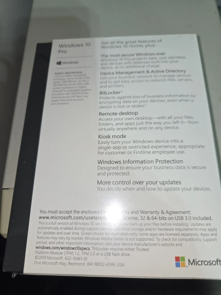 Microsoft Windows 10 Pro 32/64 Bit Flash Drive (FQC08789) - Image 2 of 2