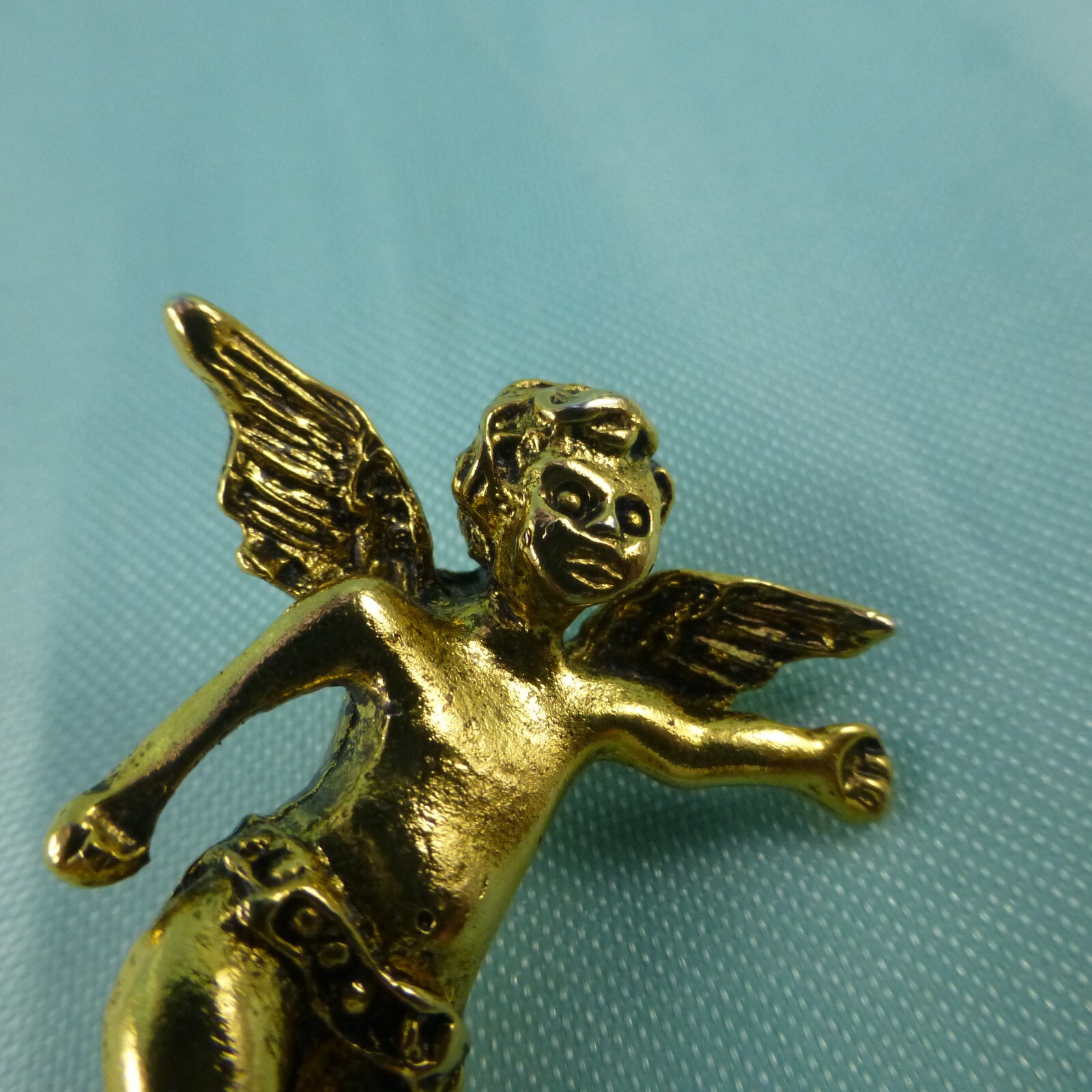Picture 4 of 5