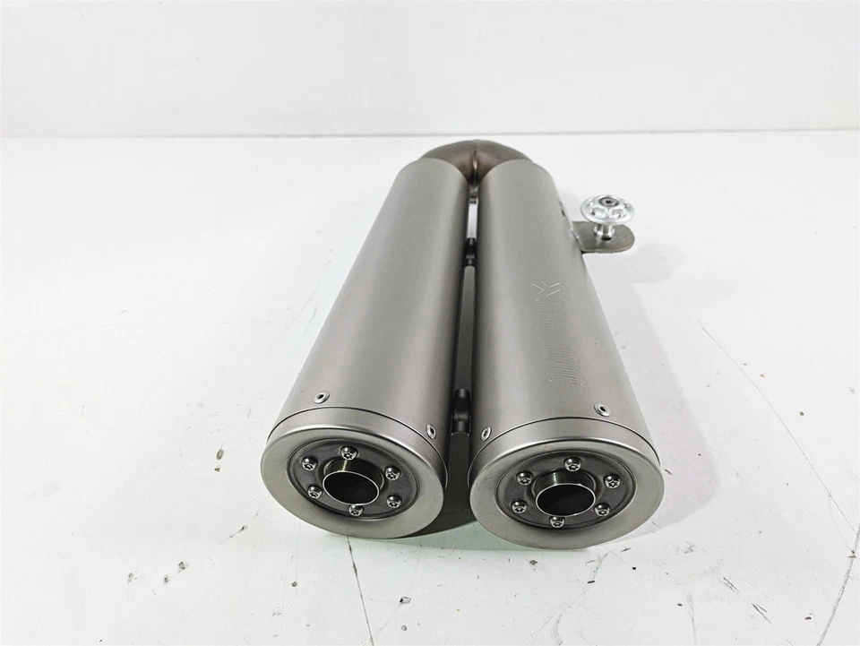 Silenciador de tubo de escape 2015 BMW R nineT K21 bom fabricante de equipamento original Akrapovic 18518544817 - Imagem 4 de 4