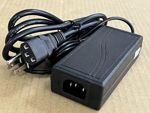 Zasilacz AC Adapter do monitora przebiegu Tektronix WFM2300、WFM2200A  - Zdjęcie 1 z 1