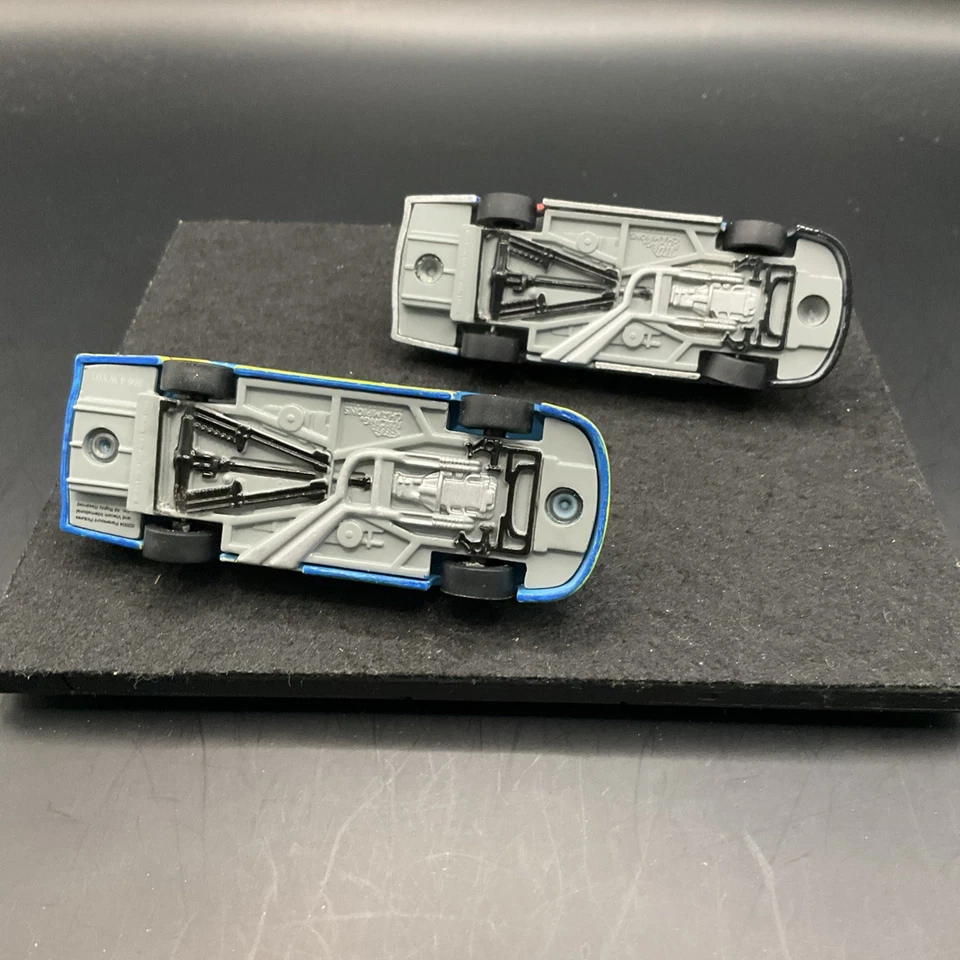 1#48 Jimmy Johnson & 1#5 Kyle Busch Lowes Sponge Bob 2003 1/64 NASCAR RC Cars - Image 3 of 3