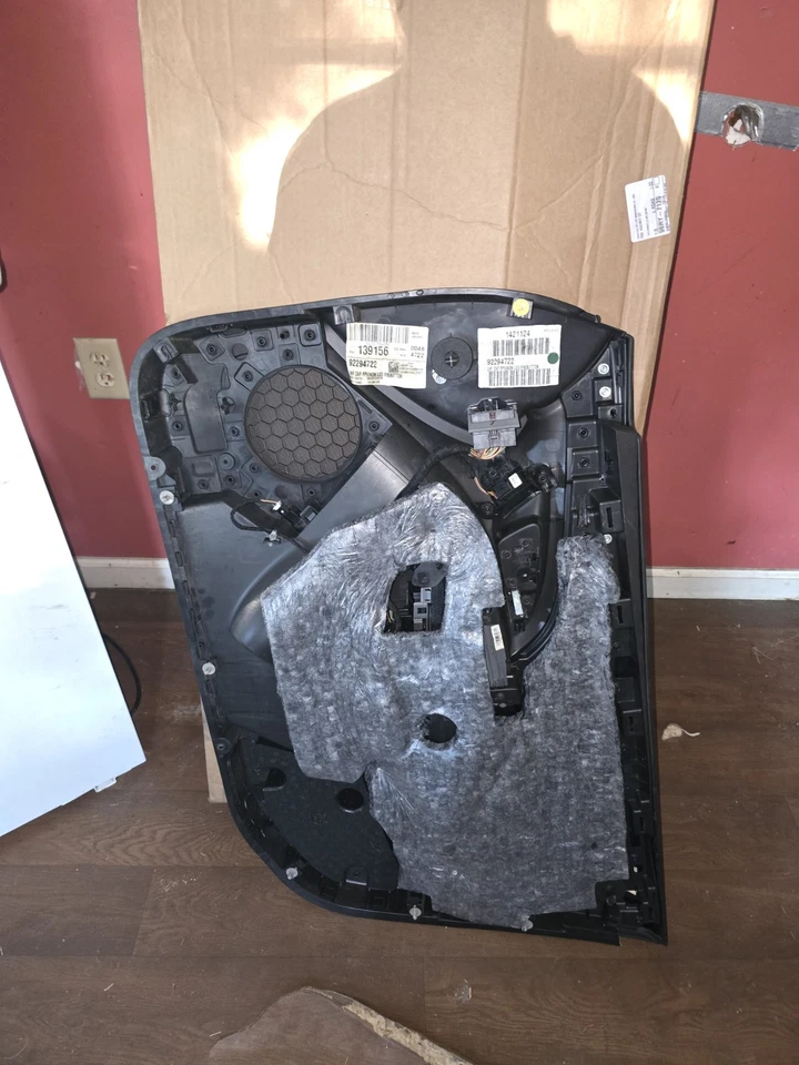 Panel de puerta delantera izquierda para Chevrolet Caprice 14-17 Foto 2 de 4