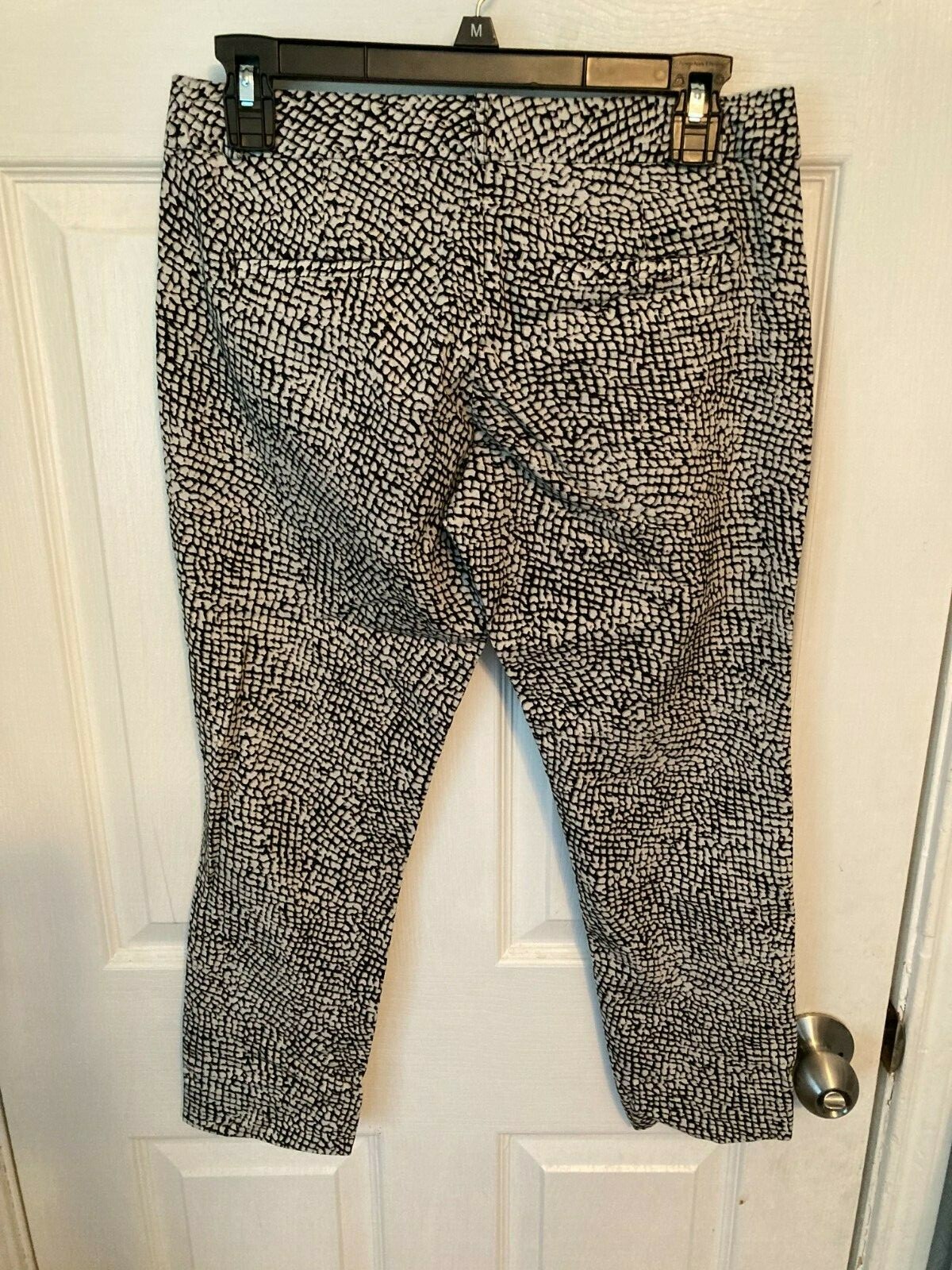 Picture 4 of 8
