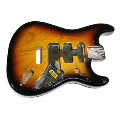 2007 Fender Deluxe Player's Strat 3-Color Sunburst Guitar Body 6 Screws Tremolo