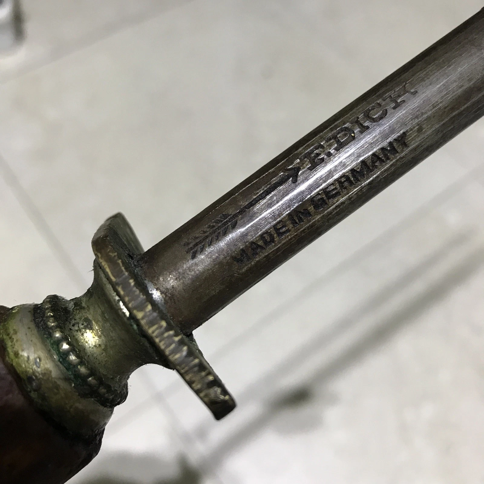 Vintage F Dick Arrow Honing Rod Knife Sharpener Steel Brass Made in Germany
Opens in a new window or