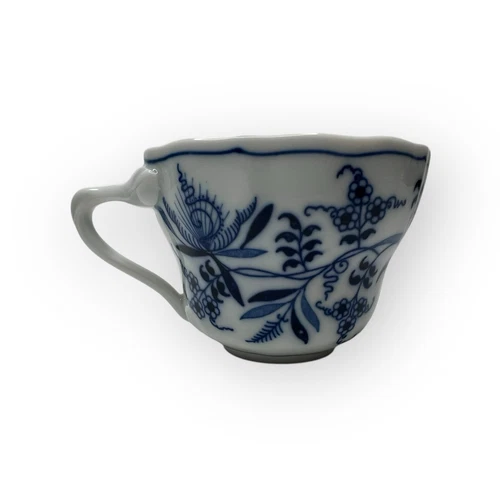 Blue Danube China Tea Cup Mug Tall Blue Onion Japan