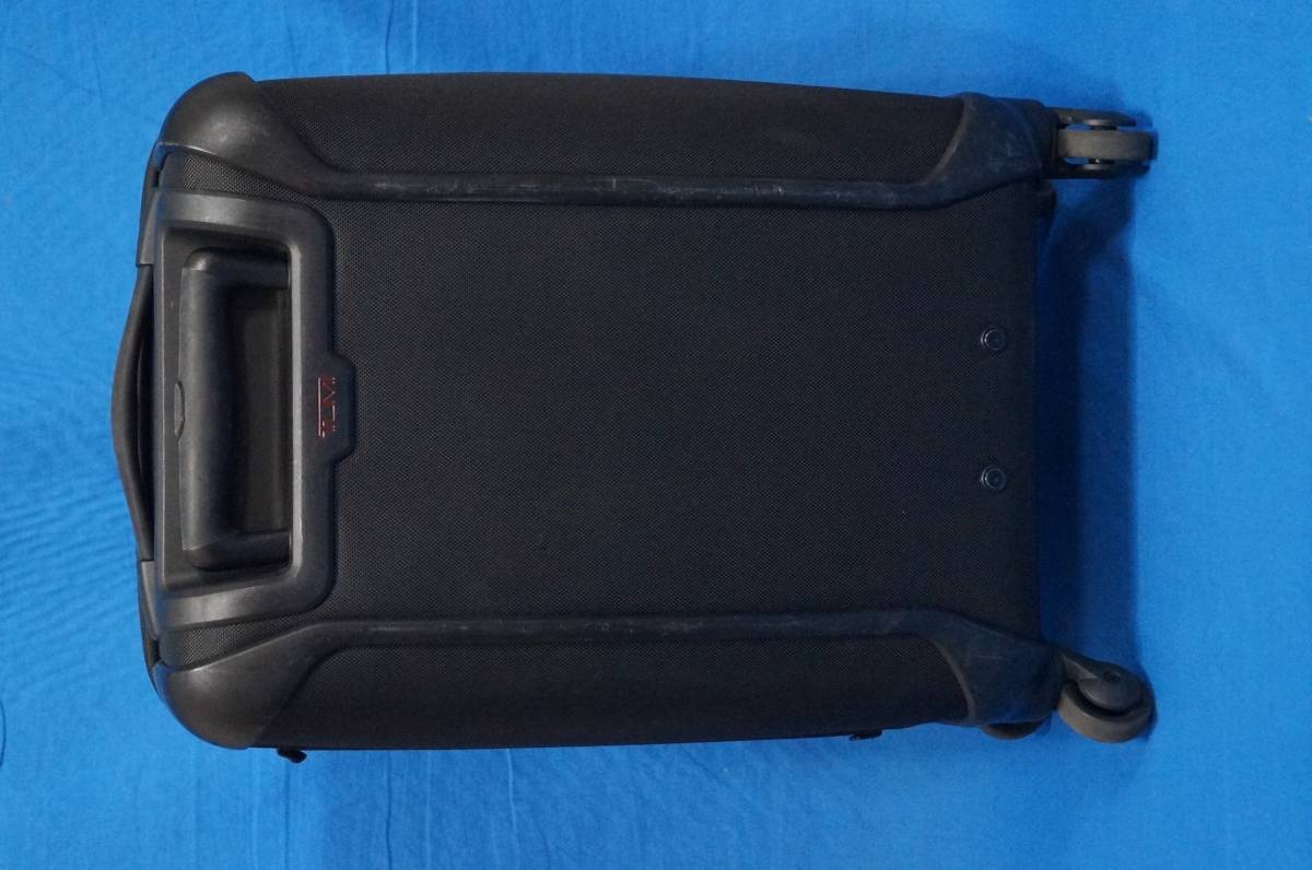 Used Tumi 28520DH Alpha Light Weight International Carry On