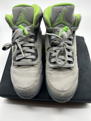 Jordan 5 ''Green Bean'' sneaker, size GS 5Y, US women's 6.5 Used in good condition