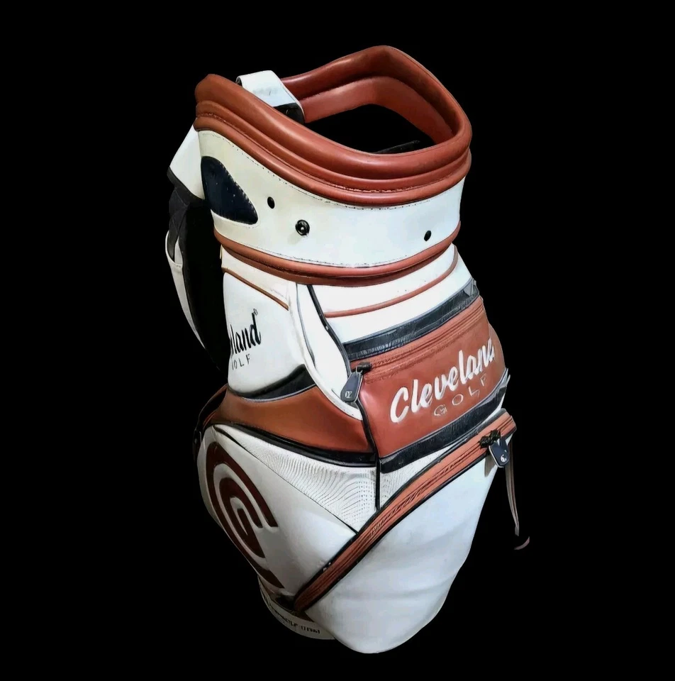 Cleveland Golf GC Staff Tour Bag 4 Pockets 6-Way Club Divided & Rain Cover - Image 2 of 4