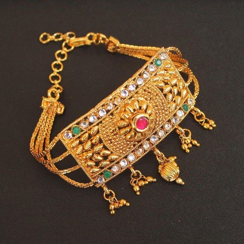Gold Plated Bajuband Traditional Kundan Stone Studded For women - Picture 14 of 35