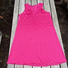 Vanity Fair Womens Gown Dress Size M Pink Sleeveless Satin Lace Trim Slip Vtg