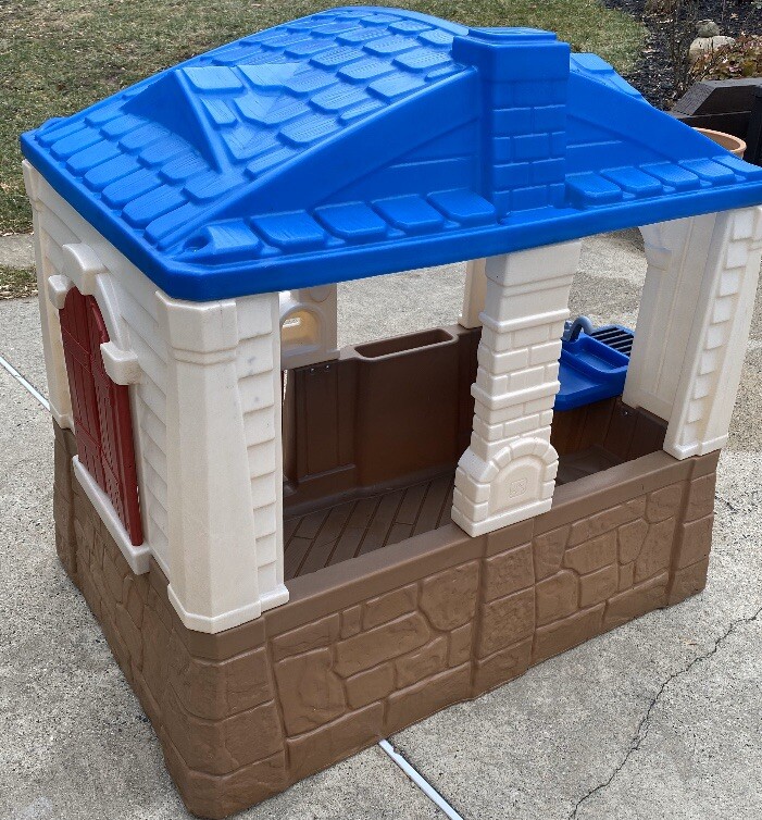 Step2 Play Up Picnic Cottage Playhouse For Sale Online Ebay