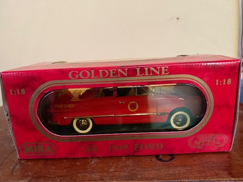 Mira Golden Line Collection 1/18 1949 Ford Fire Chief Red - Picture 5 of 7