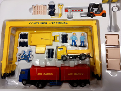 Container Terminal mit Zubehör von Tim (364856641550)