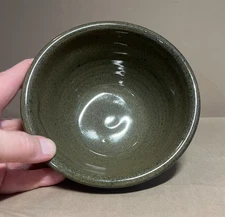 Jugtown Ware-North Carolina Southern Pottery 6" Cereal/Ice Cream Bowl P. Owens