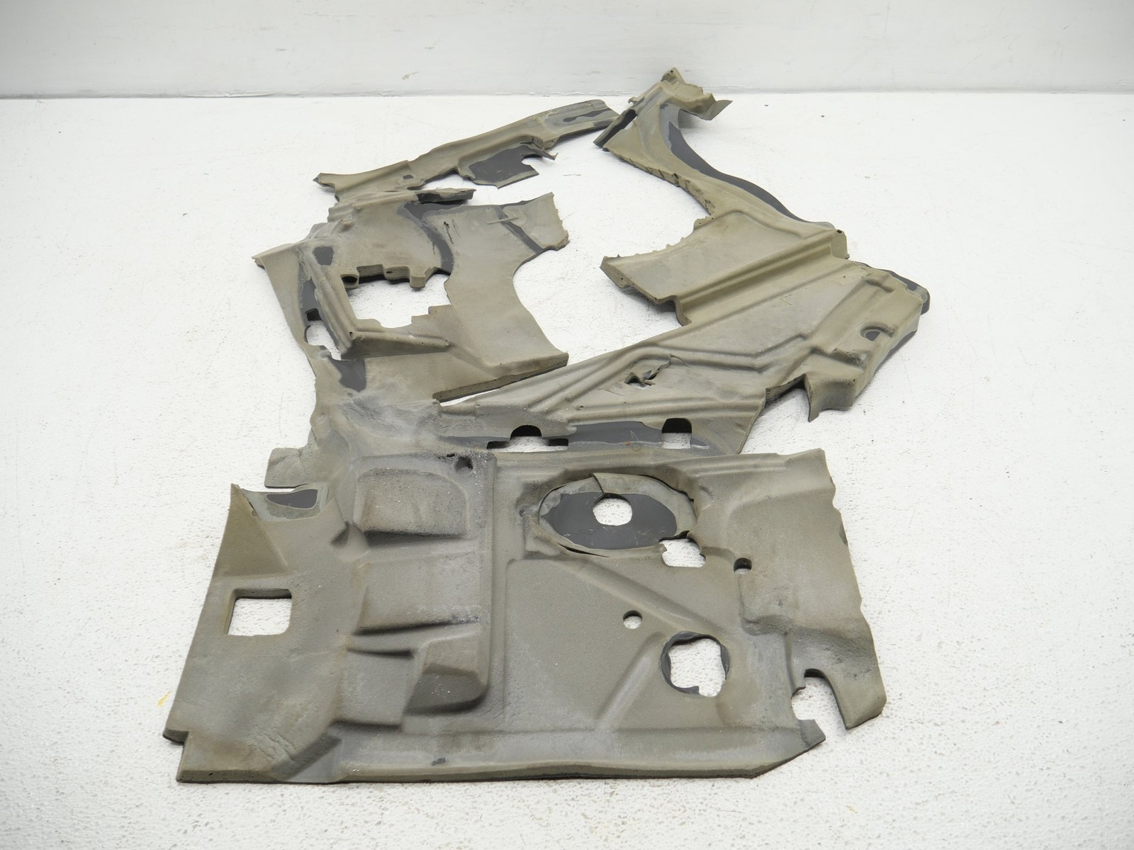 Audi R8 Spyder 2017-2023 Absorber P/N 4S1863502B