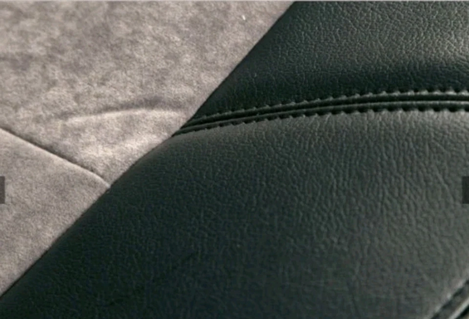 Fundas de asiento CoverKing Custom Honda Civic 2016-21 de cuero delanteras de gamuza Foto 3 de 3