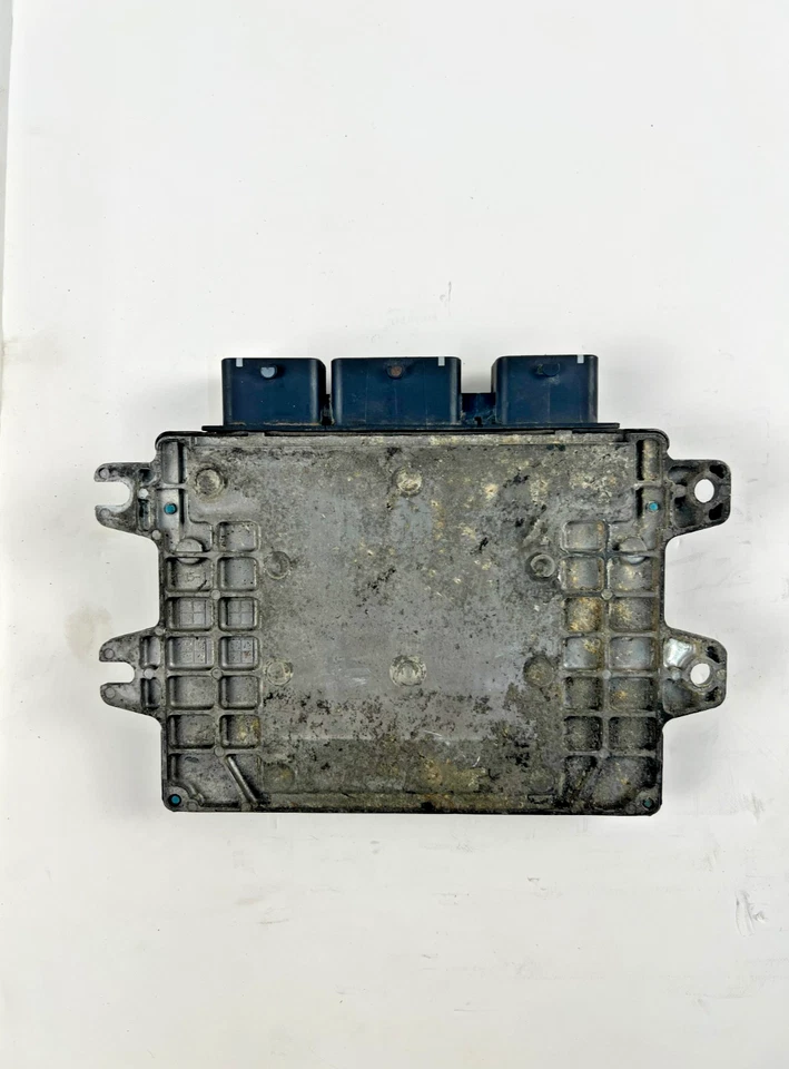 MÓDULO DE CONTROL DEL MOTOR ECU MEC122-020B1 SE ADAPTA A NISSAN ROGUE Foto 3 de 4