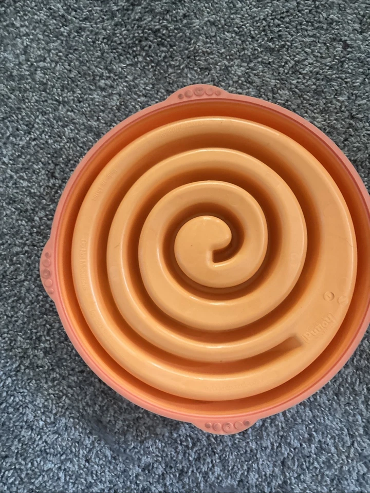 Alimentador lento Outward Hound® para perro ~ color naranja claro tamaño grande usado en excelente estado Foto 2 de 3