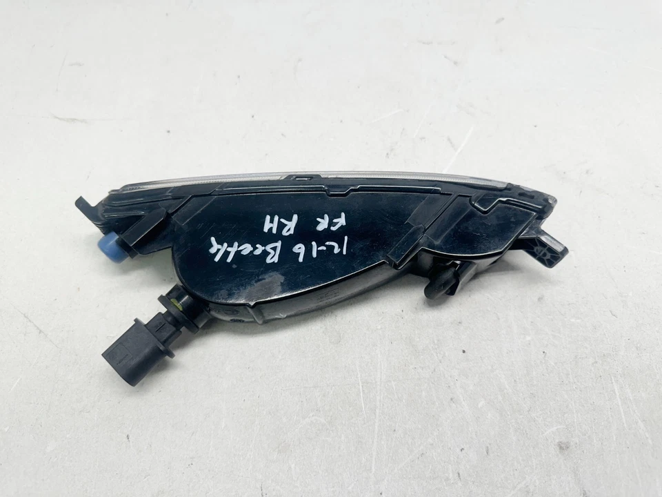 Luz antiniebla lado pasajero Volkswagen Beetle H401135 2012-2016 OEM Foto 3 de 4