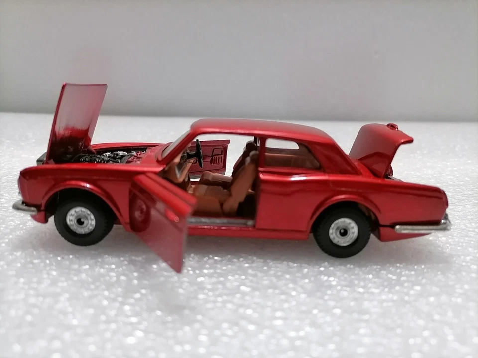 ROLLS-ROYCE Corniche - Vintage Corgi toys 279 , Made in Gt. Britain 1970 - Image 2 of 4