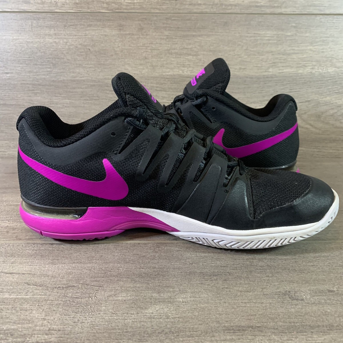 Size 8.5 - Nike Zoom Vapor 9.5 Tour Black Hyper Violet W for