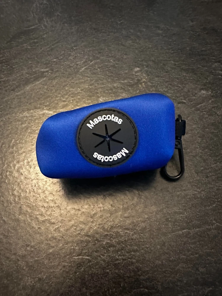 dog harness, leash ,poop bag holder, seatbelt attachment, bow blue king