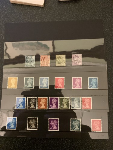 Great Britain QEII/Machins Collection Mint Never Hinged - Picture 5 of 18