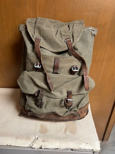Swiss Army Mountain Salt and Pepper Rucksack, Canvas, Used/Vintage