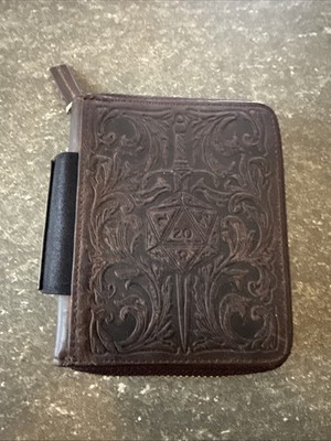 GameTee Dagger & Dice Zipper Wallet Gaming Accessory Storage Travel Brown Leathe