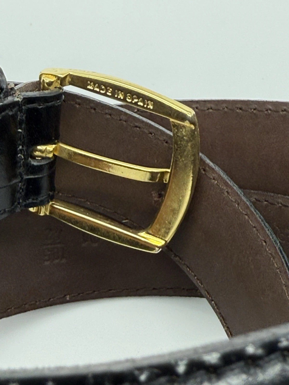Ceinture noire vintage Christian Dior cuir pleine fleur et fendu 229192 US taille 42