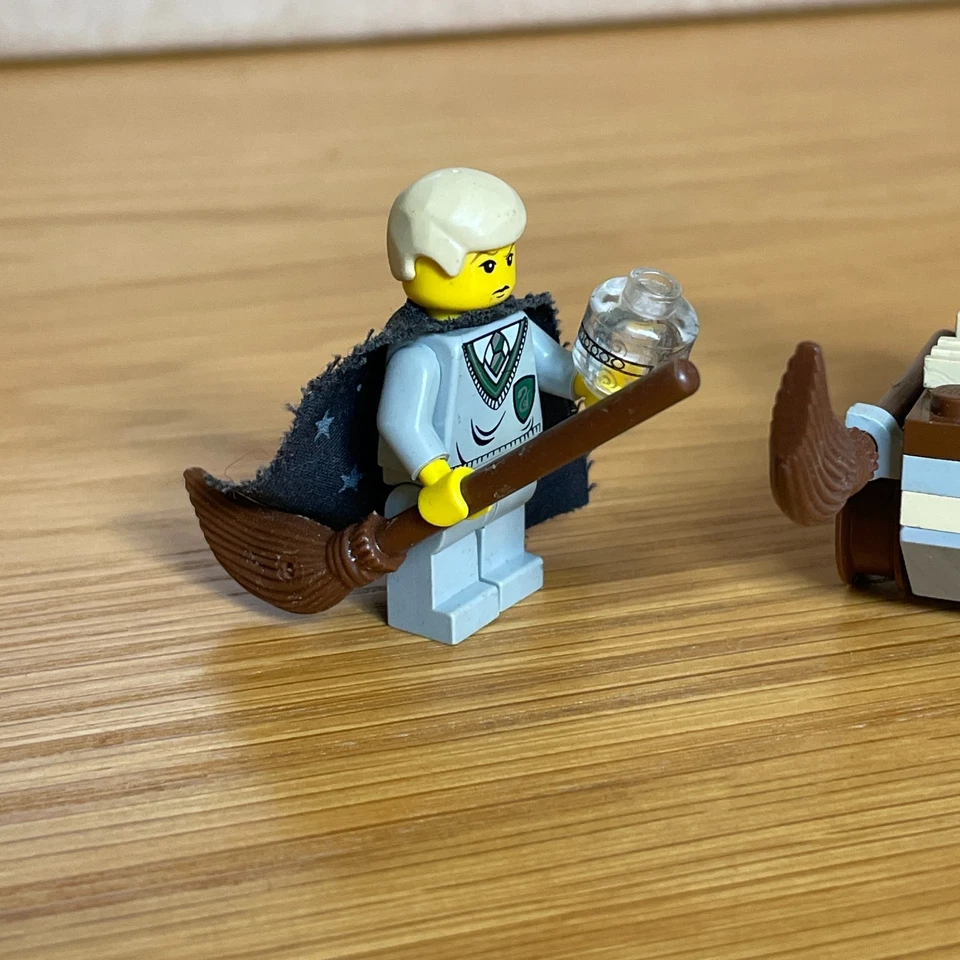 LEGO Harry Potter 4711 Flying Lesson, photo 2 of 4