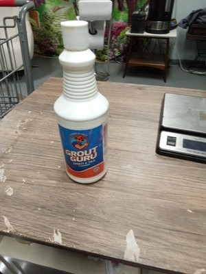 Clean Wisely Grout Guru Grout & Tile Cleaner 32 Fl oz 418 Dt