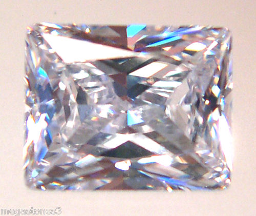 Bijou CZ rectangulaire 8x10 mm FANTASTIQUE pour sublimer vos tenues de soirée