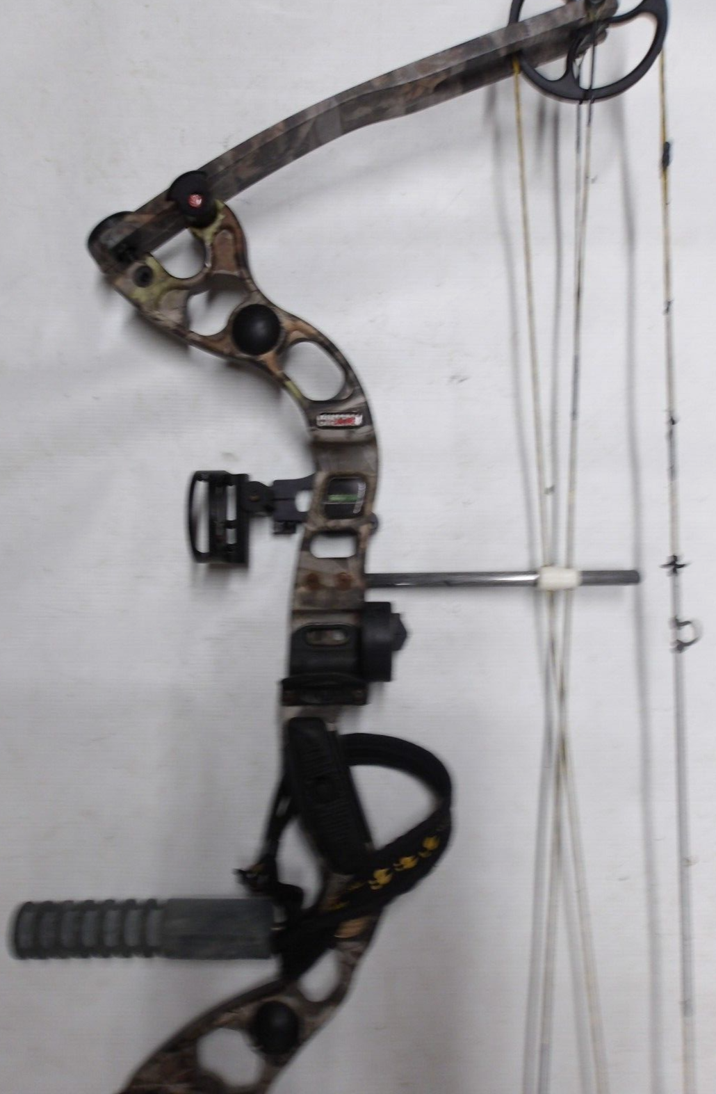 Martin Archery "Cheetah" Compound Bow Package! RH 28" 5570lb. eBay