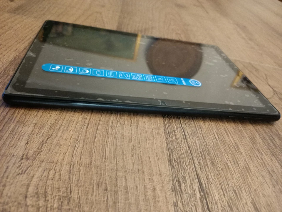 tablet 10 pollici Alcatel 1T10 smart colore black dimensioni:243.2 x 162.2 x 9.5 - Immagine 3 di 4