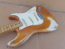 FENDER STRATOCASTER USA - WALTER TROUT SOUND - 52 YEARS OLD