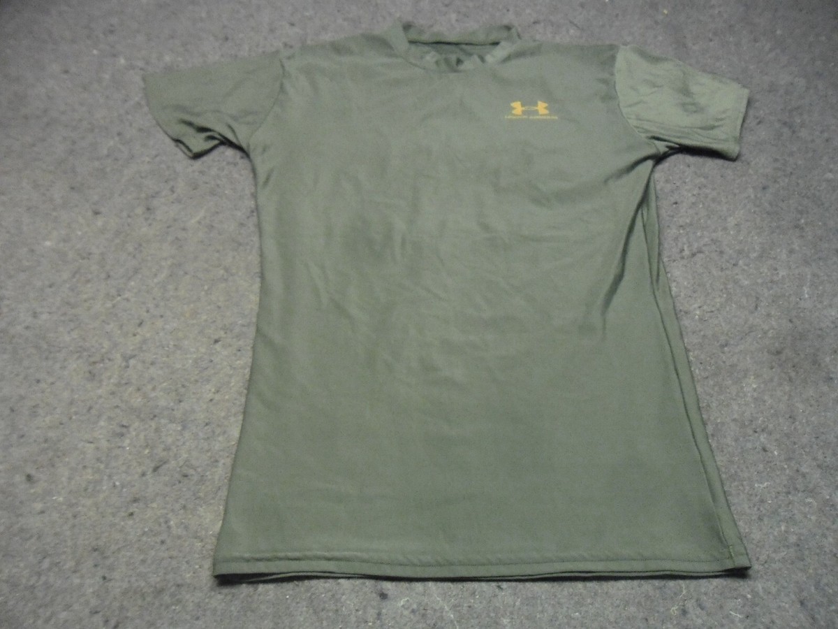 Under Armour Short Sleeve olive T shirt jersey size medium UK
