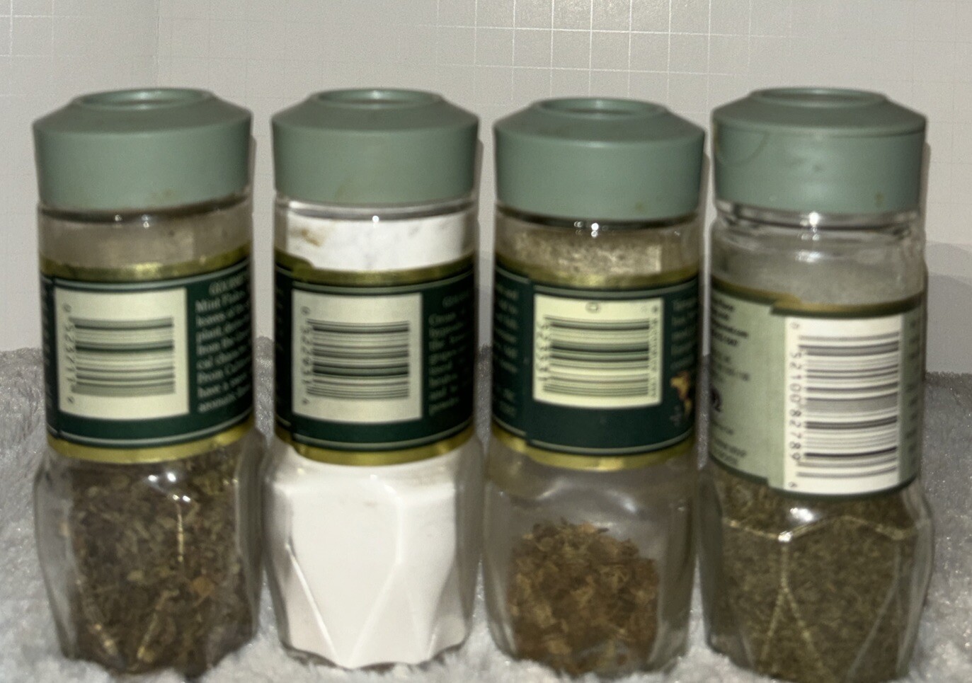 Lot of 4 Vintage Spice Jars McCormick Glass Spice Bottles Green Lids