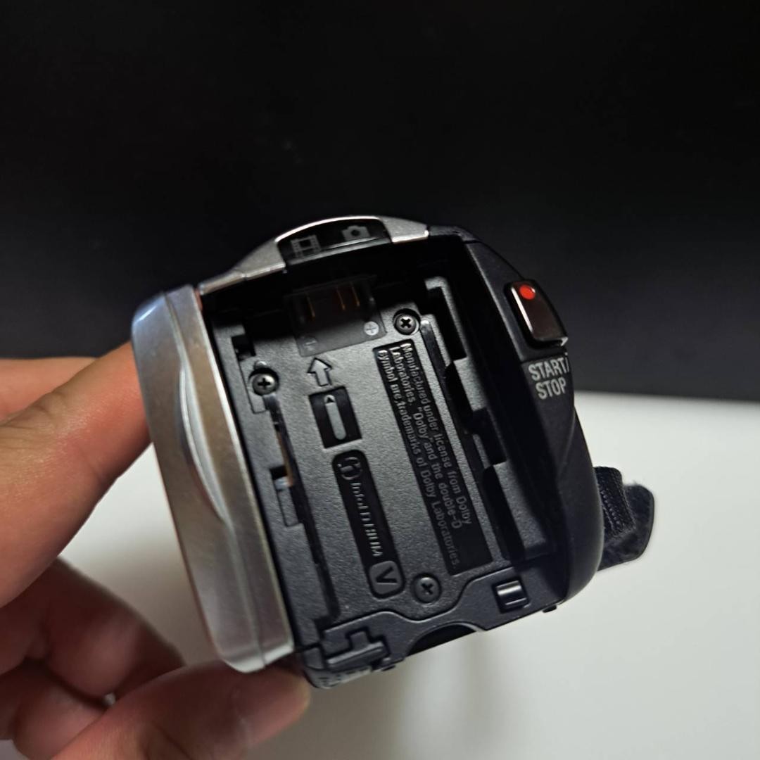 SONY HANDYCAM HDR-CX170 (良品） Sony HDR-CX170 Handycam Silver Japan | eBay