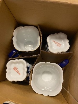 Bombay Sommerhill cups and saucers