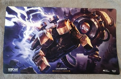 Riftbound - Summoner's Skirmish Champion Blitzcrank - Spielmatte