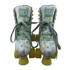 Roller Derby Candi Girl Pineapple Print Skates Girls Youth Size 12-2 Adjustable