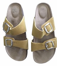 New Time And Tru leather